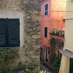 Hébergement de vacances La Casa Di Mezzo - The Middle House *