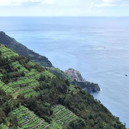 La Casa Di Mezzo - The Middle House Holiday home *