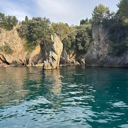 La Casa Di Mezzo - The Middle House Holiday home
