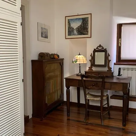 La Casa Di Mezzo - The Middle House Holiday home Monte Marcello